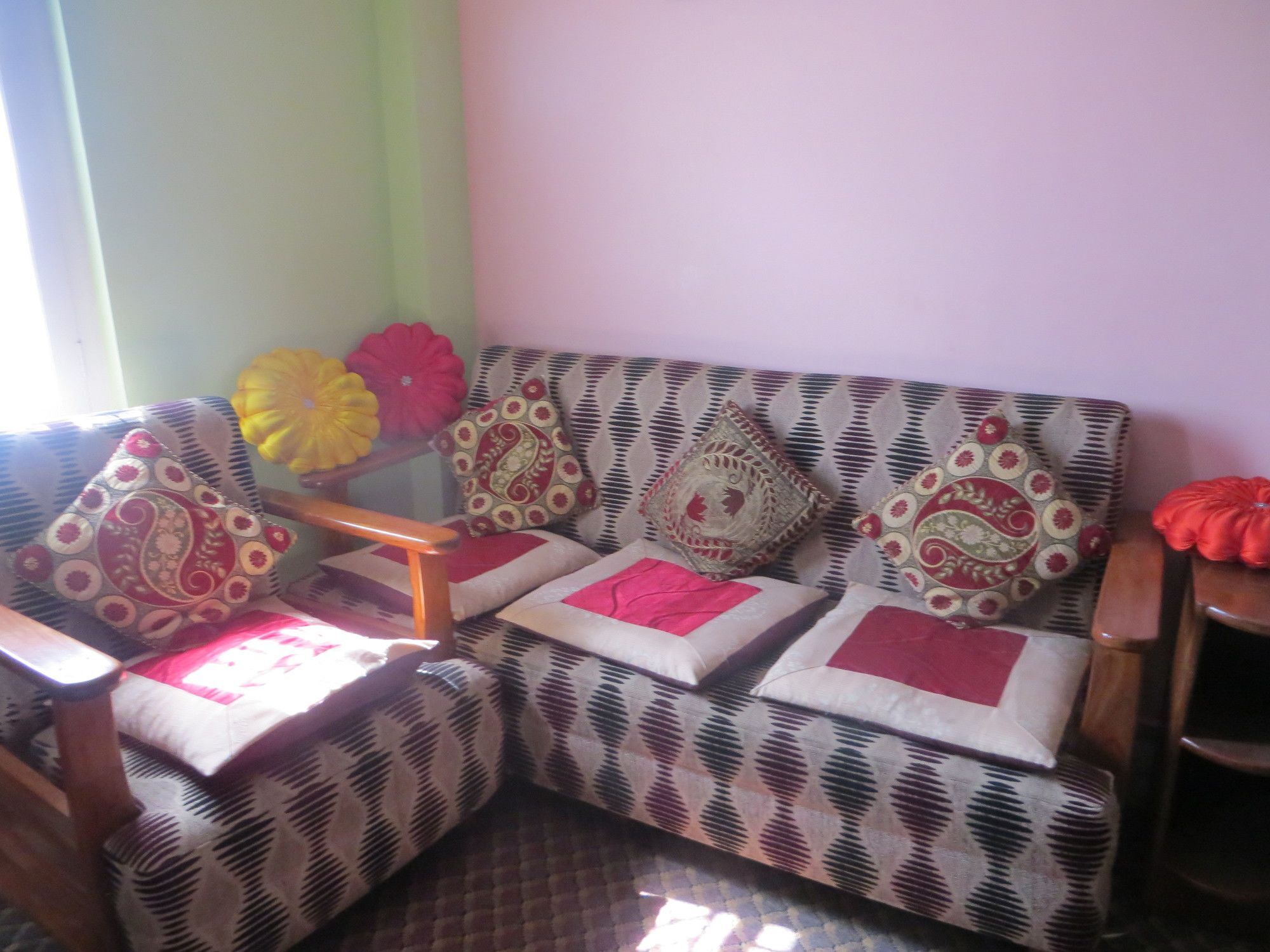 Manamaiju Homestay And Hotel Katmandu Eksteriør billede